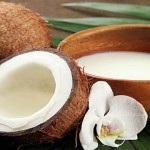 7 Manfaat Santan Kelapa Mampu Buat Anda Bertambah Cantik