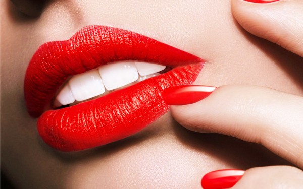 Lipstik Merah - Women Online Magazine