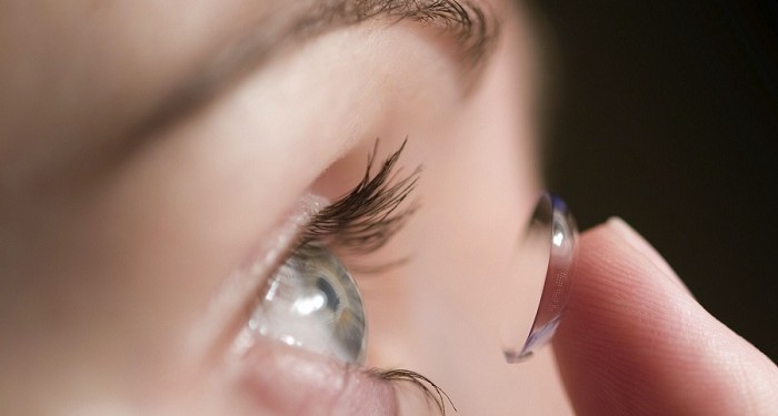 contact lens - woman online magazine