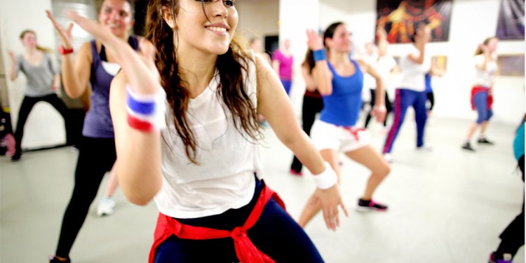 tarian zumba - woman online magazine